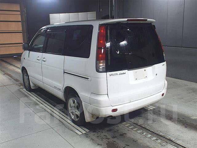 Toyota noah cr50