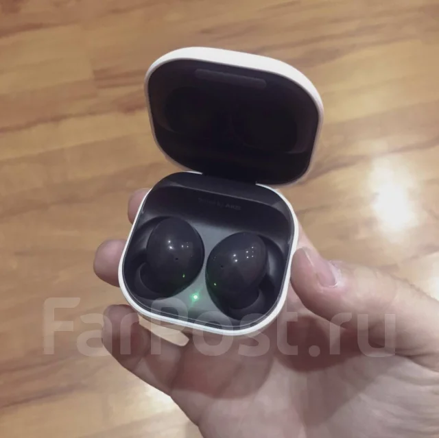 Samsung Galaxy Buds2 ����