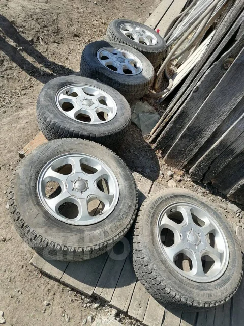 Krait. x15", 5x114.3 ����