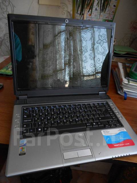 roverbook voyager v555