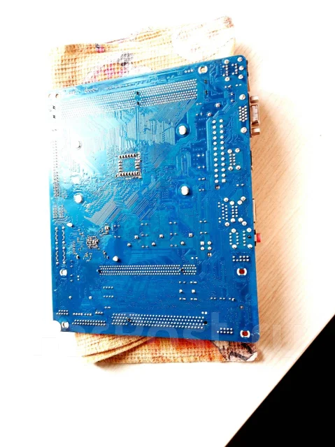 Socket AM3 ����