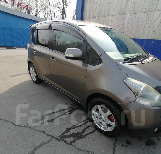 Toyota Ractis. ��������, ��������, 1.5 (110��.�.), ������, 190 000����. �� ����