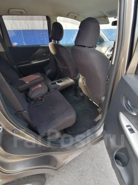 Toyota Ractis. ��������, ��������, 1.5 (110��.�.), ������, 190 000����. �� ����