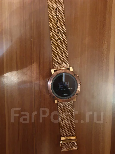 Suunto. IP67 ����