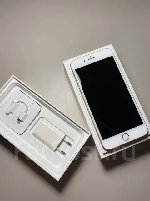 Apple iPhone 7 Plus. �/�, 32 ��, ������� ����