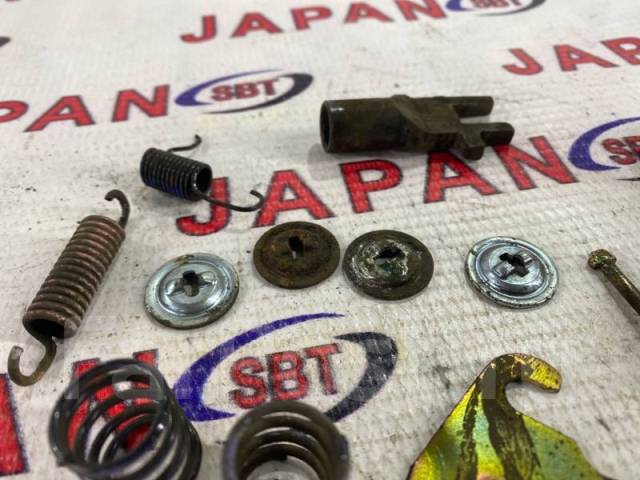 Как натянуть ручник на тойота корона премио - 84 фото