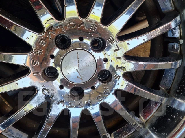 SSR Vienna. 8.0/8.0x19", 5x114.3, ET24/37 ����