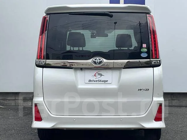 Toyota Noah. ��������, ��������, 2.0 (158��.�.), ������, �/�. ��� ����� �� ������������ ����