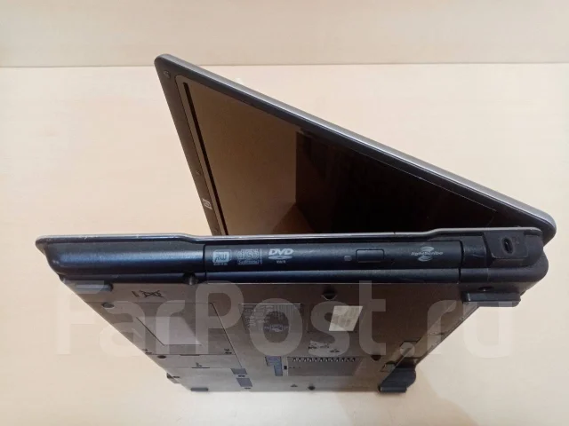 HP Compaq. 15.4" ����