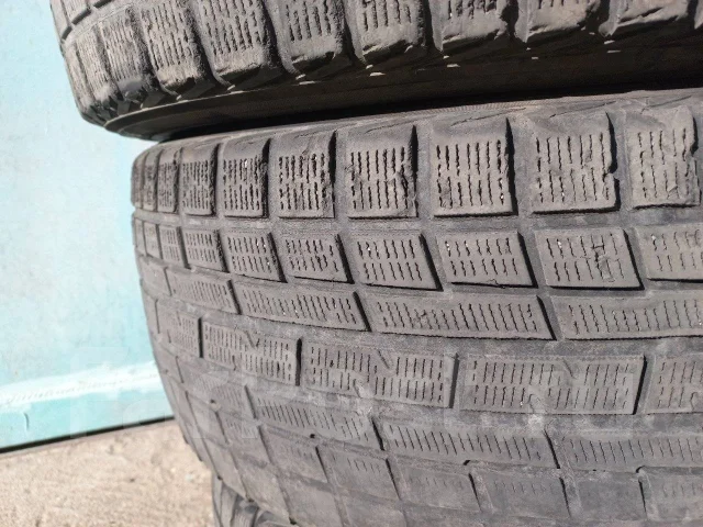 Yokohama Ice Guard IG30. �����������, �/�, ����� 60 % ����