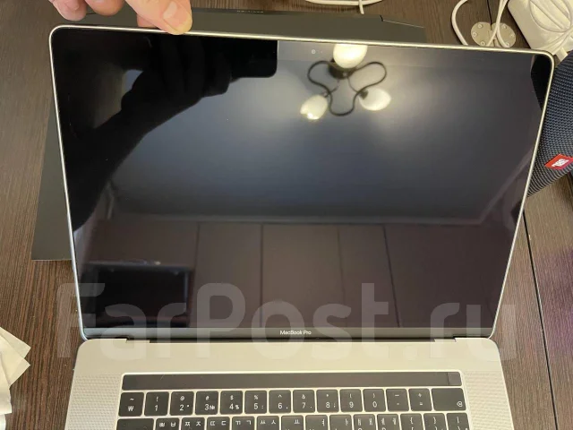 Apple MacBook Pro 15 2019 MV902. 15", 2,6����, ��� 16 ��, ���� 256���, WiFi: 1, Bluetooth: 1, ����������� �� 8��. ����