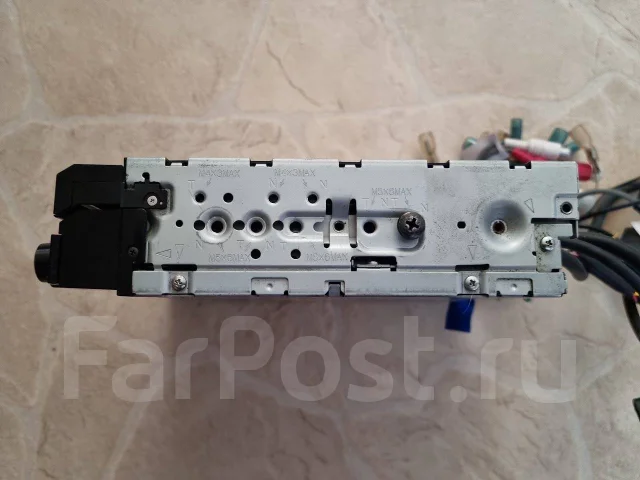 Pioneer Carrozzeria AVIC-VH9990 ����