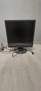 Philips. 17" ����