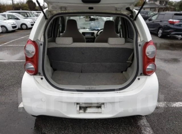 Toyota Passo. KGC30, 1KR ����