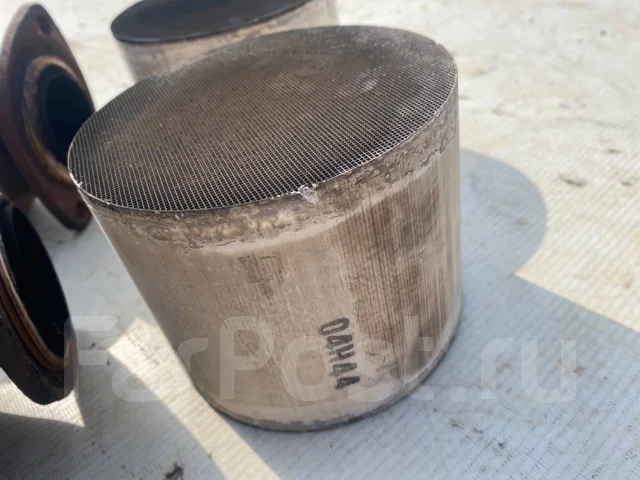 ������������ �������� Lexus LS460, LS460L 17104-38020 17105-38020 ����
