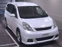 Toyota Isis. ��������, 4wd, 2.0 (155��.�.), ������, 76����. ��, �/�, ��� ���. ��� ����� �� ������������ ����
