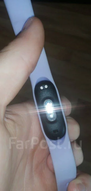 Xiaomi Mi Band 4 ����