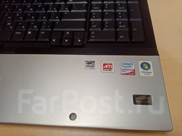 HP EliteBook. 17" ����