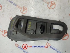 ����� ������ ������� (�������������������) Renault 8200744759 8200744759 ����