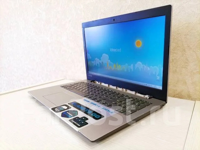 Lenovo IdeaPad 320-15AST. 2,5����, ��� 4 ��, ���� 500���, WiFi: 1, Bluetooth: 1, ����������� �� 8��. ����