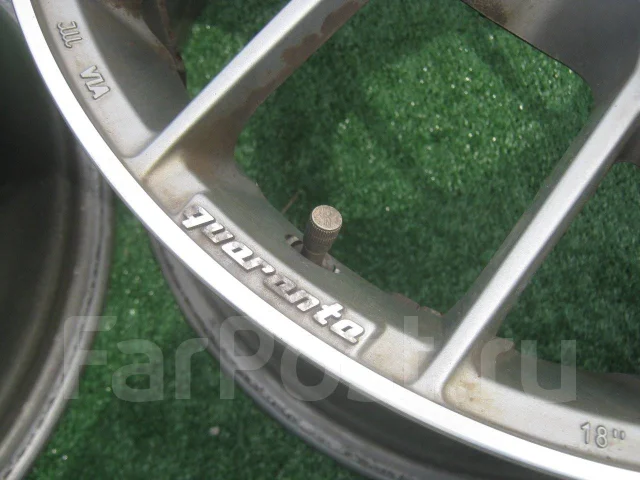 OZ Racing Quaranta. 8.0x18", 5x108, ET45 ����