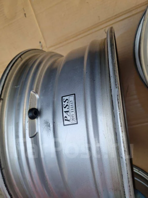 BMW Racing Dynamics. 7.0x16", 5x120, ET34 ����