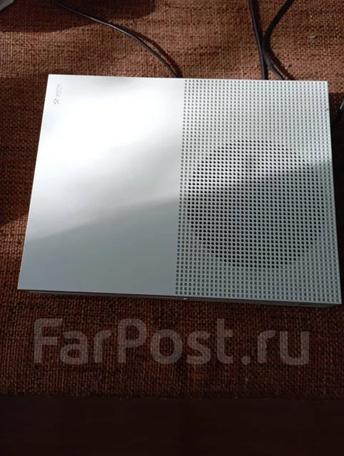 Microsoft Xbox One S ����