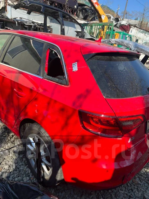 Audi A3. WAUZZZ8V8EA100296, CXS ����