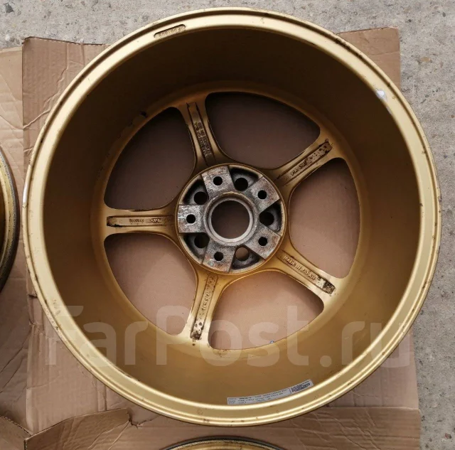 RAYS Gram Lights 57C. 7.5/8.5x17", 5x114.3, ET30/40, �� 72���. ����