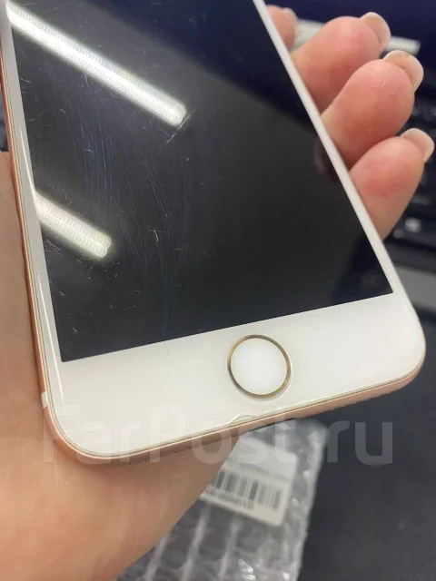 Apple iPhone 7. �/�, �������, 4G LTE, NFC ����