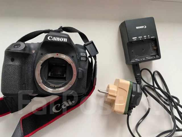 Canon EOS 80D Body ����