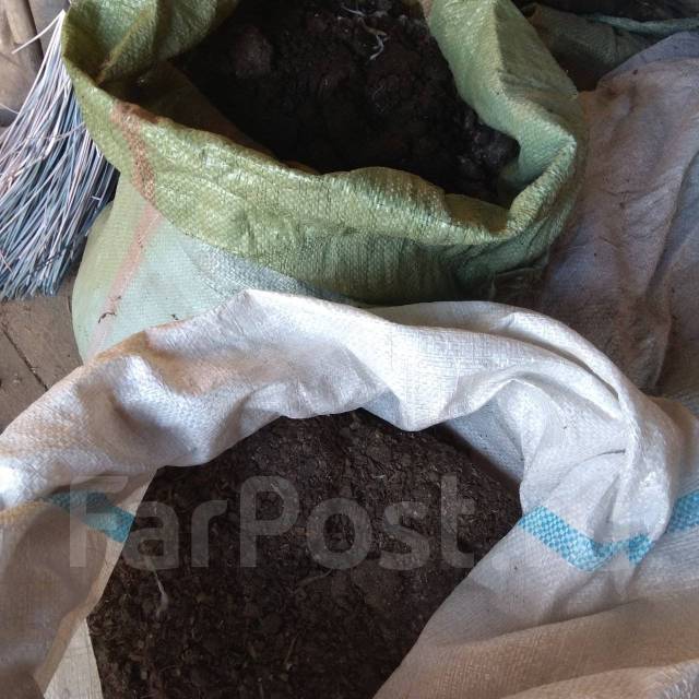 Продам навоз куриный, новый, в наличии. Цена: 300₽ во Владивостоке