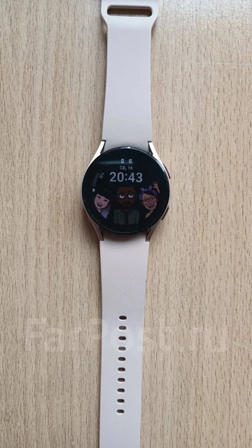 Samsung Galaxy Watch4. GPS, NFC, IP68 ����