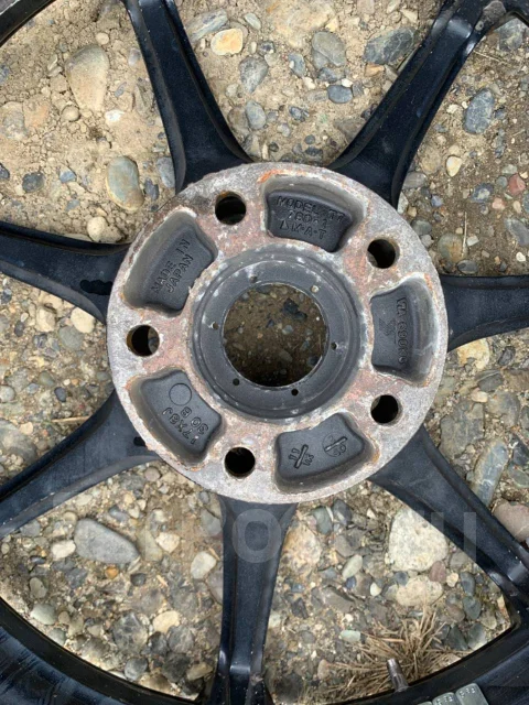 AVS Model T7. 8.0x17", 5x114.3, ET30 ����