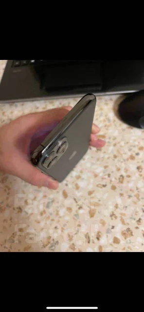 Apple iPhone 11 Pro. �/�, �����, 4G LTE ����