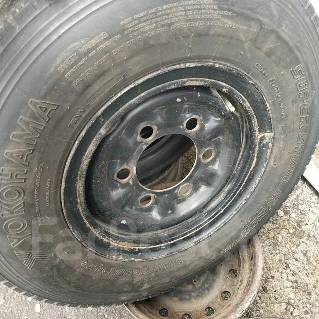 Yokohama RY208. ������, 2003 ���, �/�, ����� 10 % ����