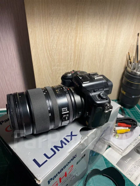 Panasonic Lumix DMC-GH2 Body ����