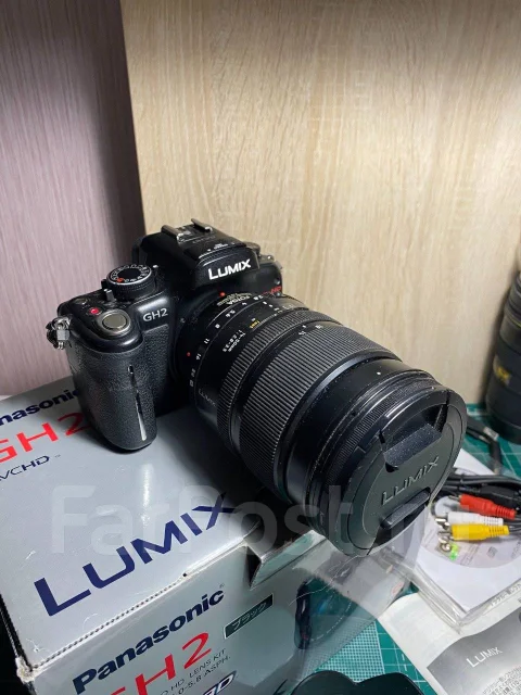 Panasonic Lumix DMC-GH2 Body ����