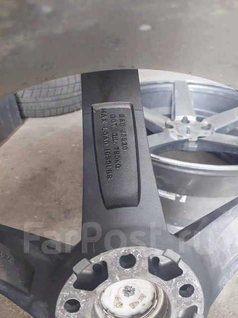 TSW. 10.0x20", 5x114.3 ����