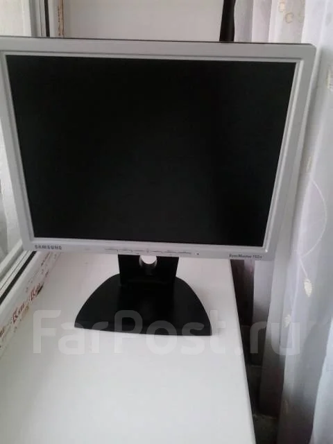 Samsung. 11", ���������� �� (LCD, LED, QLED) ����