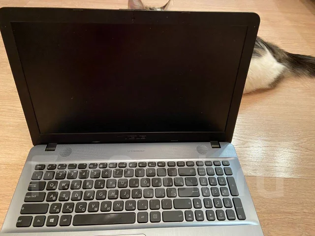 Asus VivoBook Max D541SA. 15.6", ��� 8 ��, WiFi: 1, Bluetooth: 1 ����