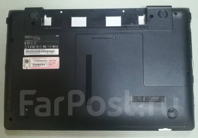 Samsung 300E5A. 15.6", ��� 2048 ��, ���� 320���, WiFi: 1 ����