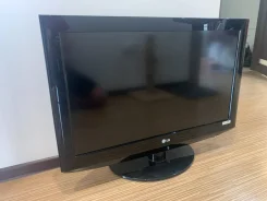 LG 32LH2000. LCD (��) ����