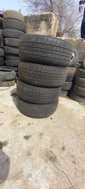 Bridgestone Dueler A/T. ������, 2015 ���, �/�, ����� 70 % ����