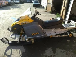 BRP Ski-Doo Tundra ����