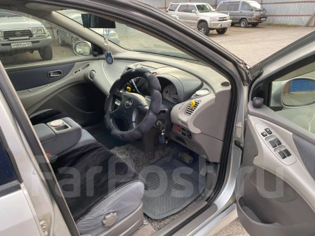 Nissan Tino. �������, ��������, 2.0 (135��.�.), ������, 220����. �� ����