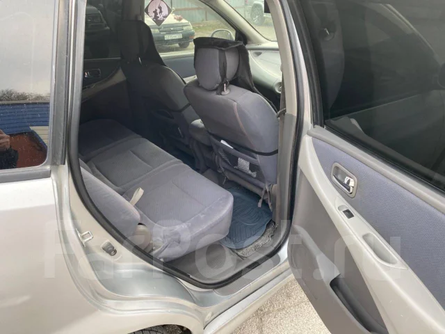 Nissan Tino. �������, ��������, 2.0 (135��.�.), ������, 220����. �� ����