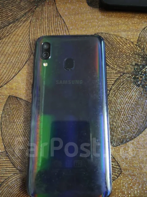 Samsung Galaxy A40. �/� ����