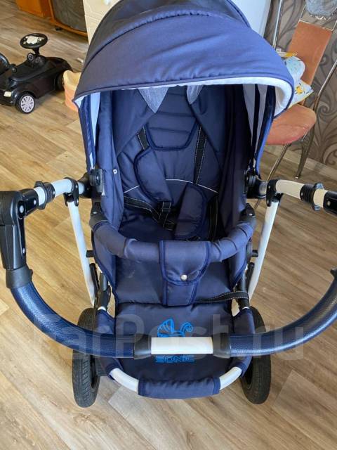 Коляска 2в1 Sonic, б/у, в наличии. Цена: 4 500₽ во Владивостоке