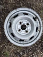 Toyota. 4.0x13", 4x100 ����